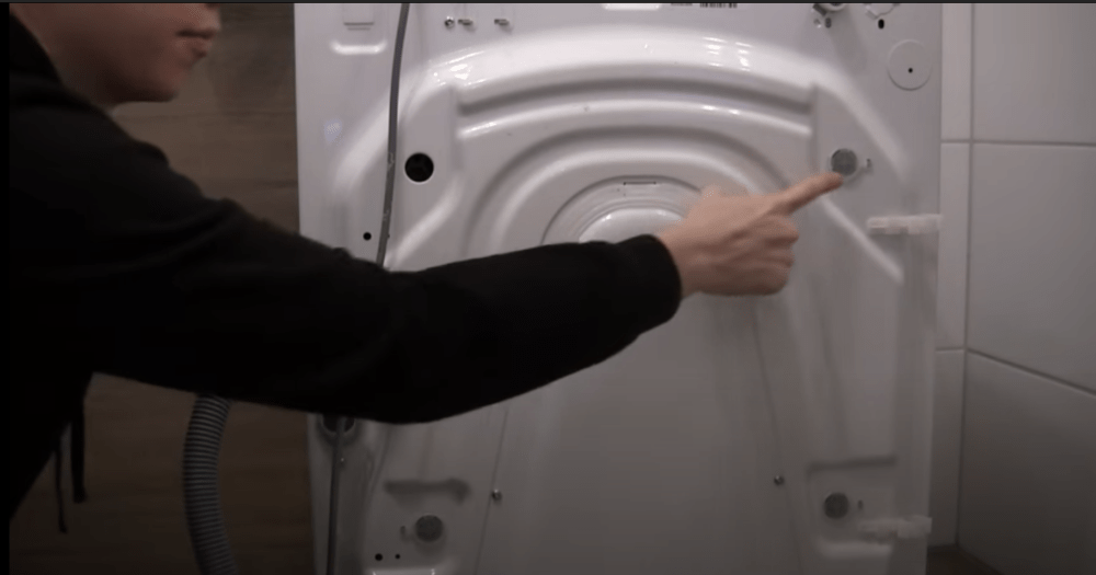 Transportsicherung entfernen waschmaschine anschliessen